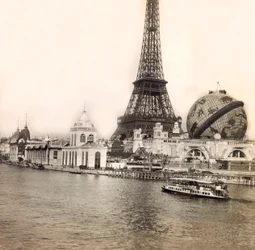 Exposição Universal de 1900 em Paris: o globo celeste e a Torre Eiffel - colecção particular
