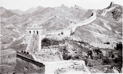 Vista da Grande Muralha da China Fotografia do início do século XX - Colecção Privada