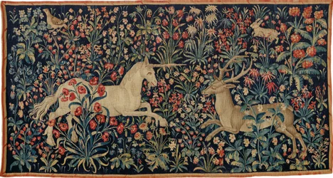 Um unicórnio e um veado em um campo de flores, c. 1500.