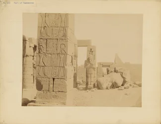 [Parte do Ramesseum].