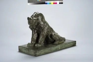 Puma on Guard (bronze)