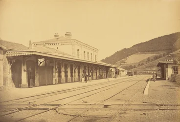 Estação de Tarare, vista a partir da via