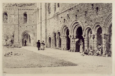 O Claustro, Abadia de Kirkstall