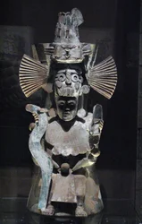 Queimador de incenso em forma do deus Tlaloc, Tláhuac, período pós-clássico tardio, c. 1500