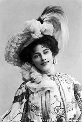 Ada Reeve 1873-1966, atriz inglesa, 1903.