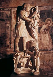 Setembro, escultura do Ciclo dos Meses, de Benedetto Antelami (1178-1233), Batistério de Parma, Emília-Romanha, Itália