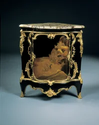 Um de um par de encoignuras Luís XV, c.1750