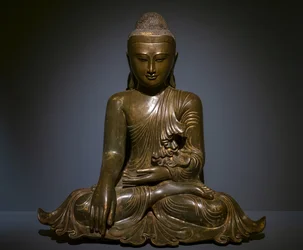 Maravijaya Buddha. Birmânia