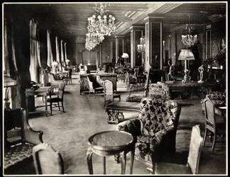 Lounge no Hotel Knickerbocker, 1906 (impressão em gelatina prateada)