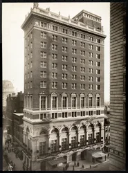 The Ritz-Carlton Hotel, Filadélfia, 1913 (impressão em gelatina de prata)