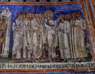 São Paulo deitado as mãos sobre os recém baptizados, fresco bizantino em transepto de Tokali Kilise (Igreja Buckle) (séc. XII-XIII), Goreme (Lista do Património Mundial da Unesco)