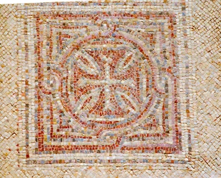 Detalhe, de, um, crucifixos, de, a, chão mosaico, de, a, bizantino, igreja, em, Shoham, israel, c.5th, século, anúncio, (mosaic)