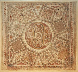 Chão de mosaico do mosteiro bizantino da fortaleza de Deir Qala, séc. VI dC (mosaico)