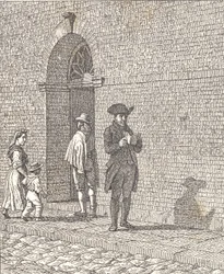 Na frente de uma porta da igreja