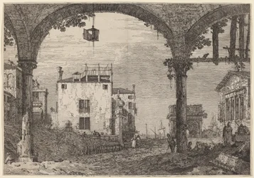 O pórtico com a lanterna