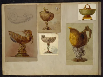 Seleção de designs, House of Carl Faberge (lápis e aquarela realçados com branco e dourado no cartão)