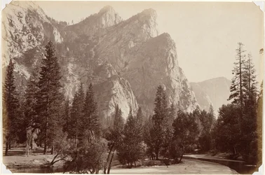 Os Três Irmãos, 4,480 pés, Yosemite Valley