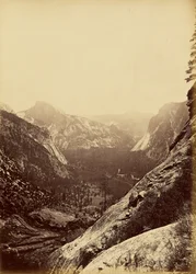 [As cúpulas do sopé do Alto Yosemite]