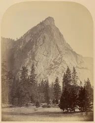 Três Irmãos, vista frontal, 4480 pés, Yosemite
