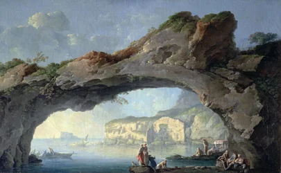 Um grande arco de pedra com vista para o mar de Nápoles