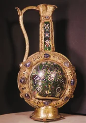 Jarro de água Charlemagnes (ouro e cloisonne esmalte)