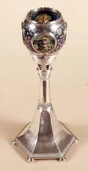 Lâmpada esmaltada de plique-a-dia, 1905-12 (metal e esmalte)