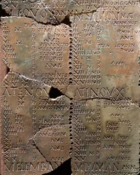 Calendário sobre placas de bronze, de Coligny