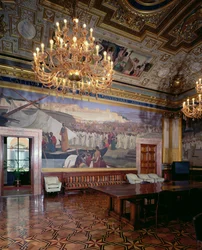A Sala Maccari Maccari sala ricamente decorada com estuque dourado e cenas da história romana, detalhe do painel retratando um orador diante de uma multidão, foto de 1882-88