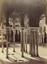 Corte dos Leões na Alhambra (Patio de los Leones en la Alhambra)