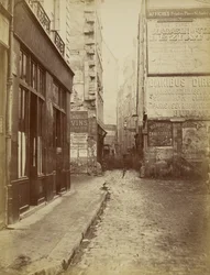 Rue Tirechappe, vista tomada da rue Saint-Honoré