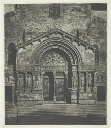 Arles: o pórtico oeste de Saint-Trophime