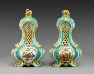 Par de Vasos Triangulares Pot-pourri