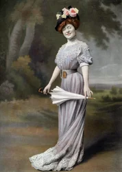A comediante francesa Amelie Dieterle como Blanche na peça "La ponette", Paris, foto de Cheri Rousseau do jornal "Le Theatre", 1 de agosto