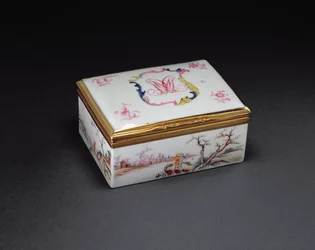 Uma caixa de rapé com monograma, período de Qianlong (1736-95) c.1750 (porcelana)