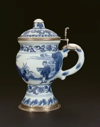 Panela de mostarda azul e branca com tampa pintada com um estudioso e atendente, Chongzheng, 1635-40 (porcelana)