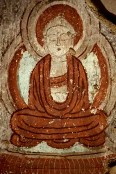 Buda. Pintura, padrão da caverna de mil Budas em Tourfan (China), Cave 4 Yarkhoto, século IX. Museu Nacional da Coréia, Seul (Coréia do Sul).