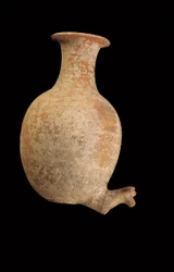Navio com bico zoomórfico, c.1100 aC - século I dC