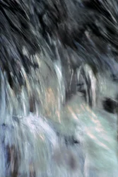 Cascata de líquido fresco