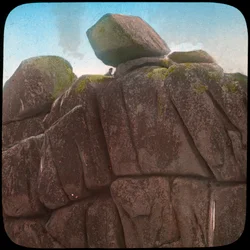 Logan Rock, perto de Treen, Cornualha, final do século XIX ou início do século XX