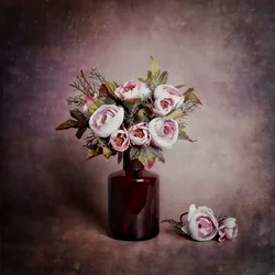Natureza-morta floral cor-de-rosa
