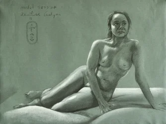 Figura feminina com detalhes requintados