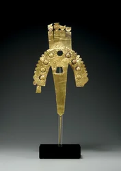 Um ornamento de pluma de ouro Huari, Costa Sul, c.700-1000 (ouro)