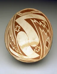 Tigela com desenho geométrico, c.1000-1150 (cerâmica)