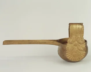 Recipiente ritual para verter a libação (bronze)