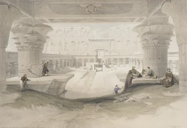 Pórtico do Templo de Edfu