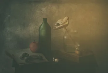 Natureza morta vintage em mesa