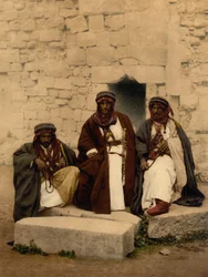 Beduínos do Distrito da Jordânia, Terra Santa