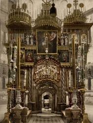 O interior do Santo Sepulcro, Jerusalém, Terra Santa, c.1890-c.1900 (fotocópia)