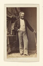 Retrato de um homem barbudo