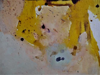 Lavagem abstrata em ocre dourado